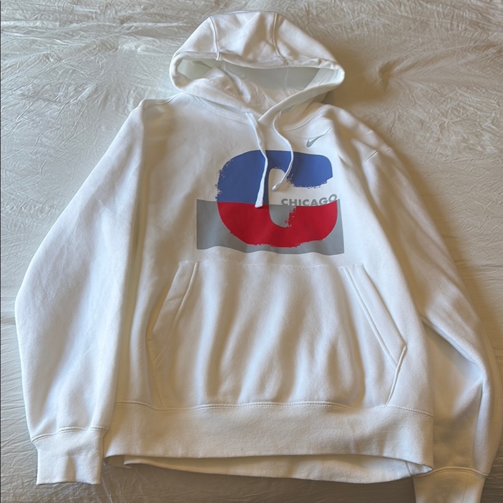 Nike White Chicago Graphic Pullover Hoodie